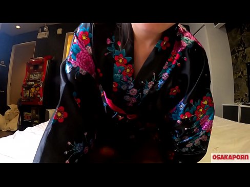 ❤️ Ko te kotiro cosplay rangatahi e pai ana ki te moe wahine ki te korikori me te pupuhi i roto i te wahine hoiho me te pupuhi. Kotiro Ahia he Topanga puhuruhuru me te tits ataahua i roto i nga kakahu Japanese tuku iho i roto i te ataata runaruna e whakaatu ana i te titoo me nga taonga taakaro Fuck. Sakura 3 OSAKAORN. Ataahua porn i a matou
